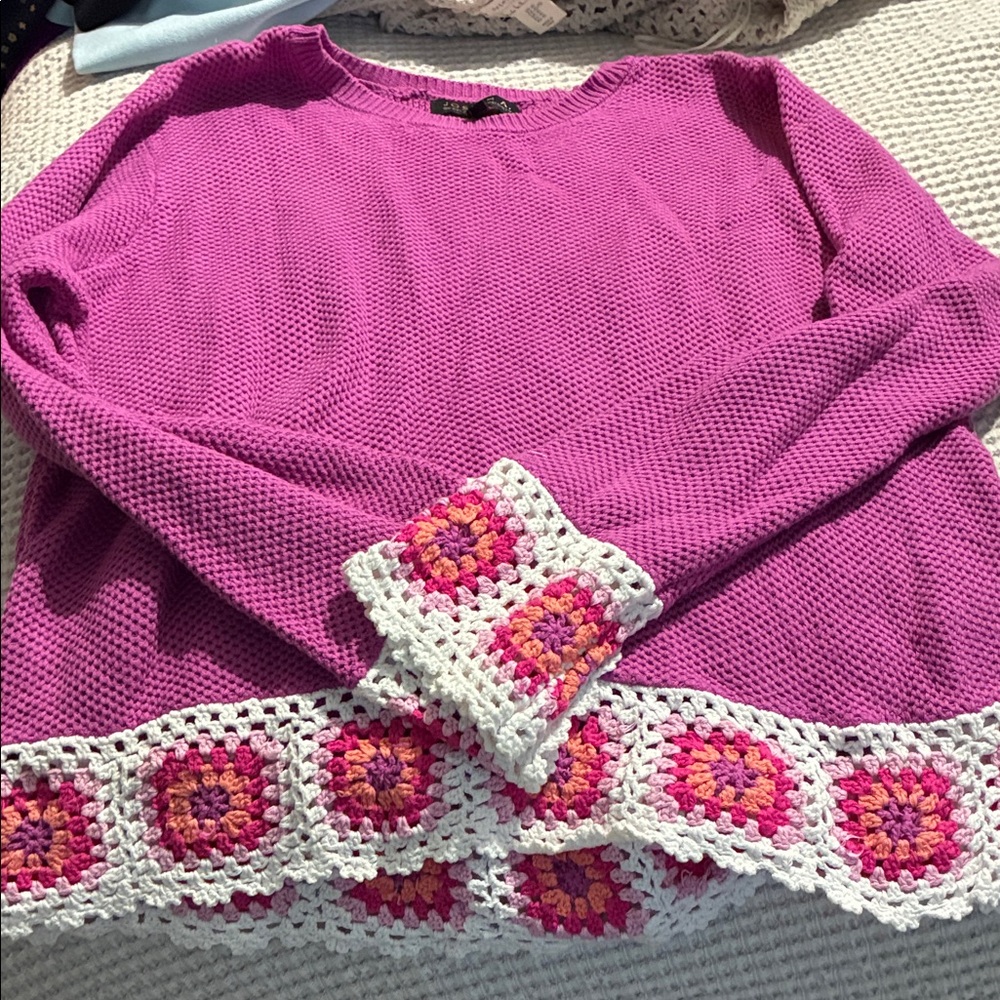 Joseph A Pink Crochet Trim Knit Sweater